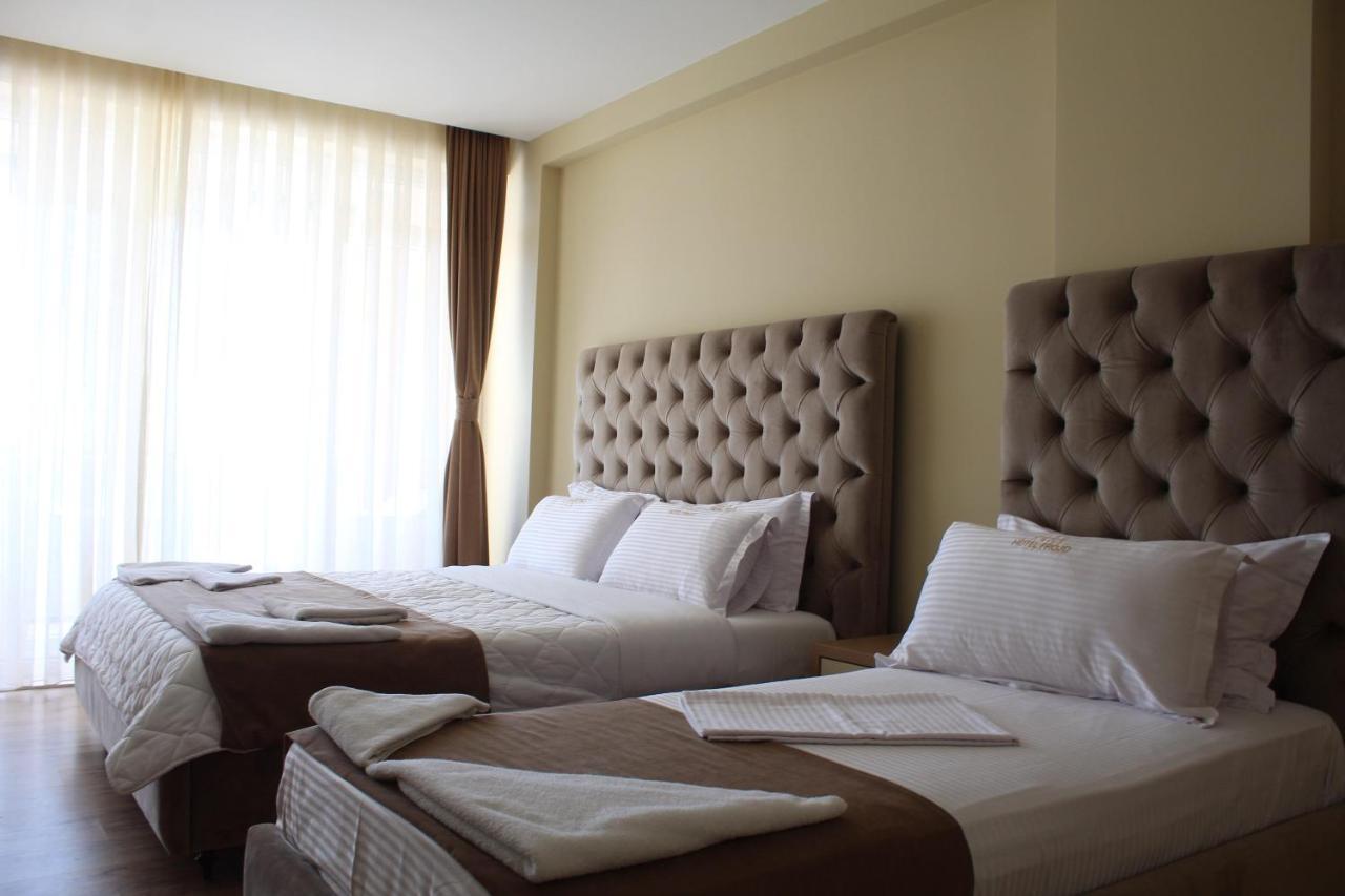 Hotel Frojd - Beach Front Resort Shëngjin Eksteriør billede